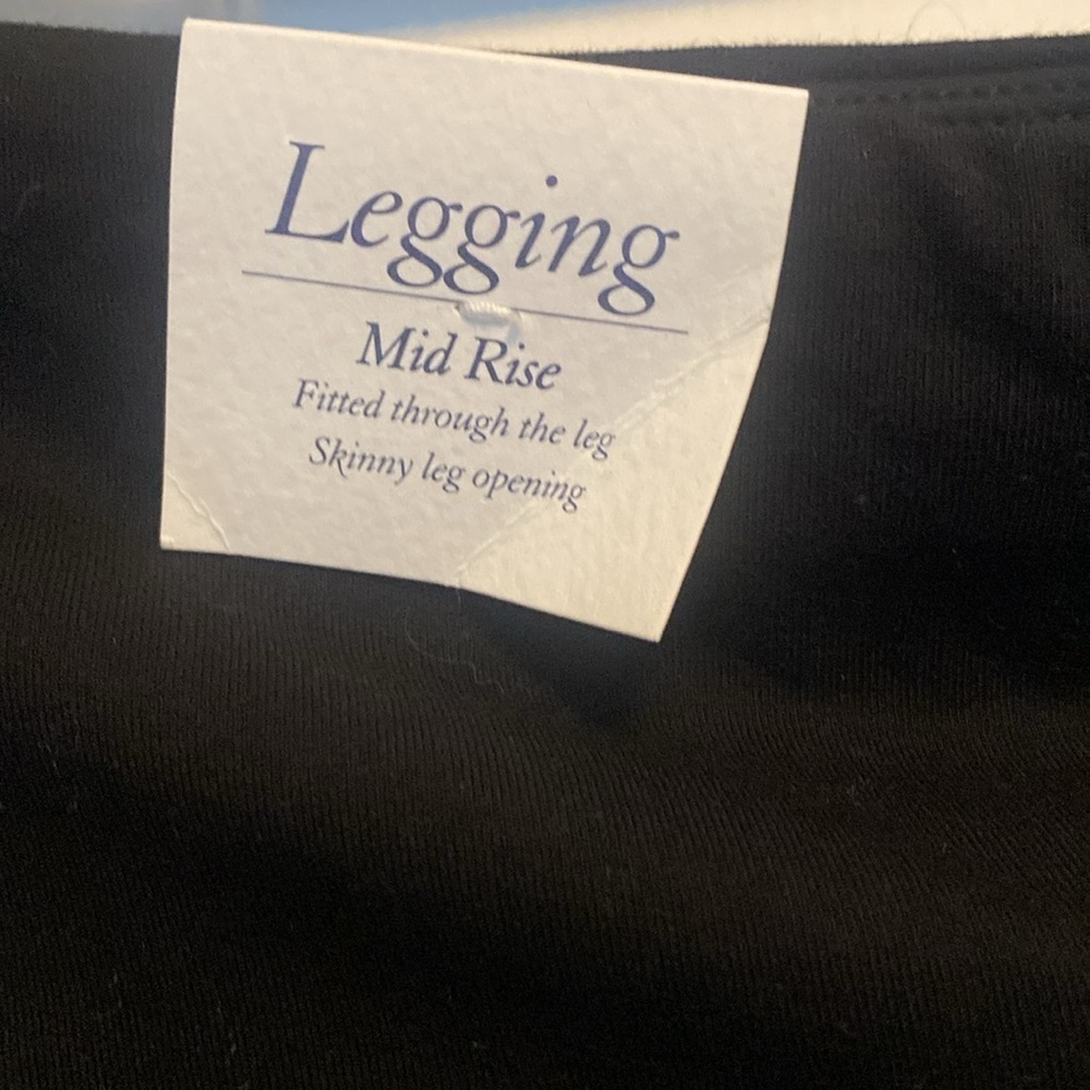 Croft & Barrow Classic Fit Mid Rise Cotton Spandex Black Leggings Sz L NWT - Picture 4 of 7